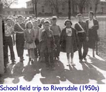 School field trip to Riversdale, 1950s